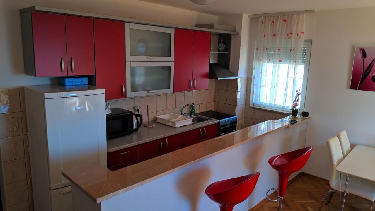 Apartman Baška Voda Exterior foto